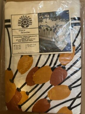 Retro 60s Vintage Bob Van Allen Tulip Print Tablecloth in White, Rust & Mustard